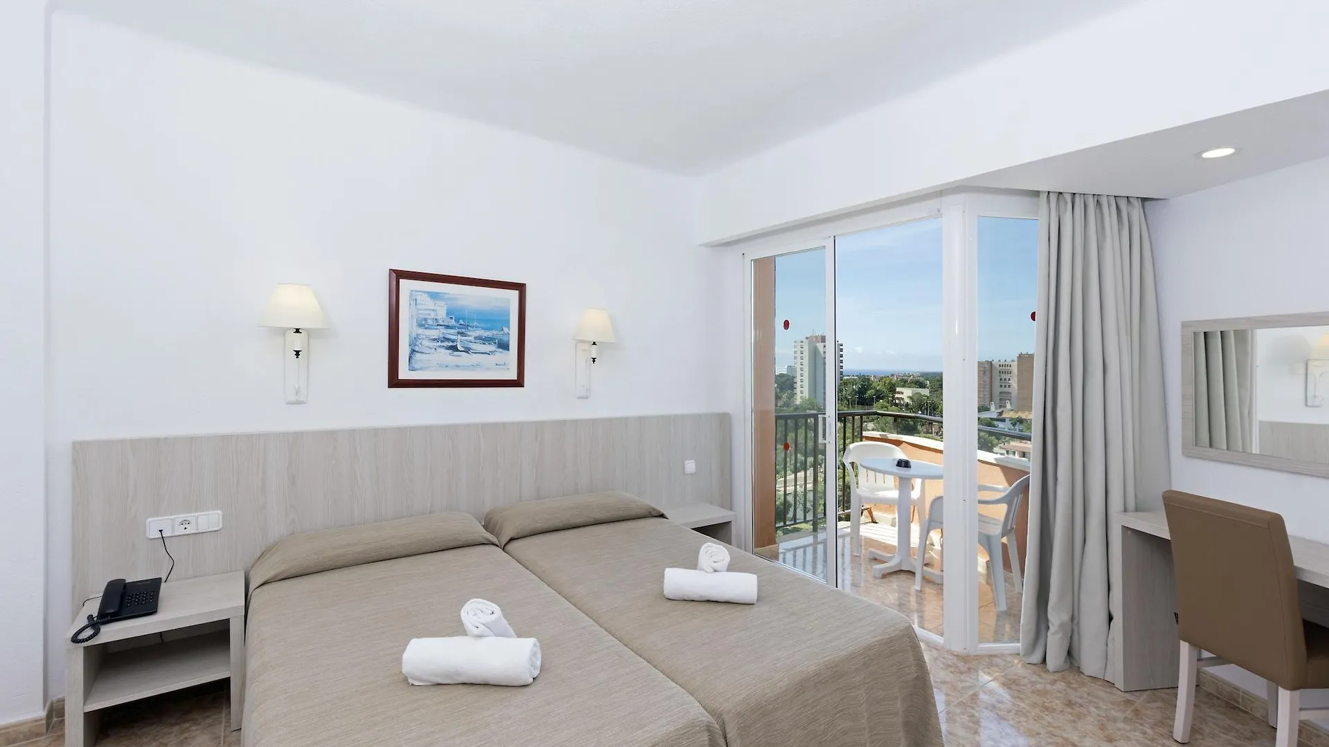 Hsm Canarios Park Calas de Mallorca Hotel